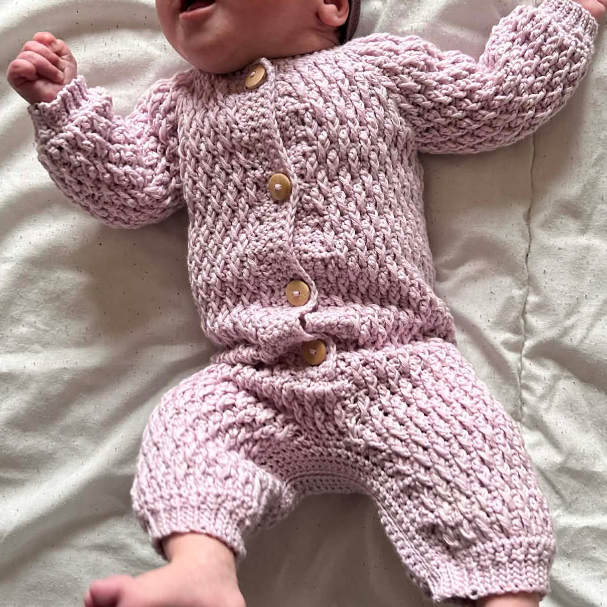 SCHEMA UNCINETTO TUTINA BIBI NEONATI