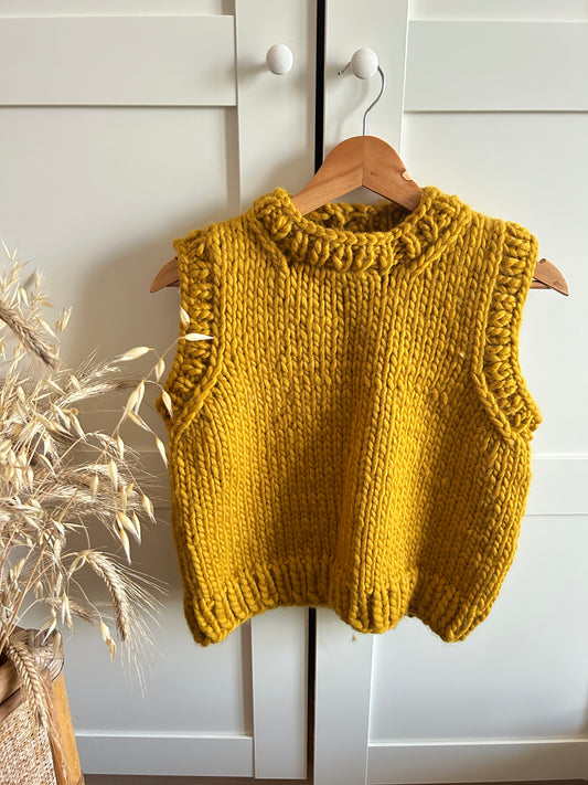 GILET A MAGLIA IN LANA CHUNKY SENAPE (CAMPIONE)